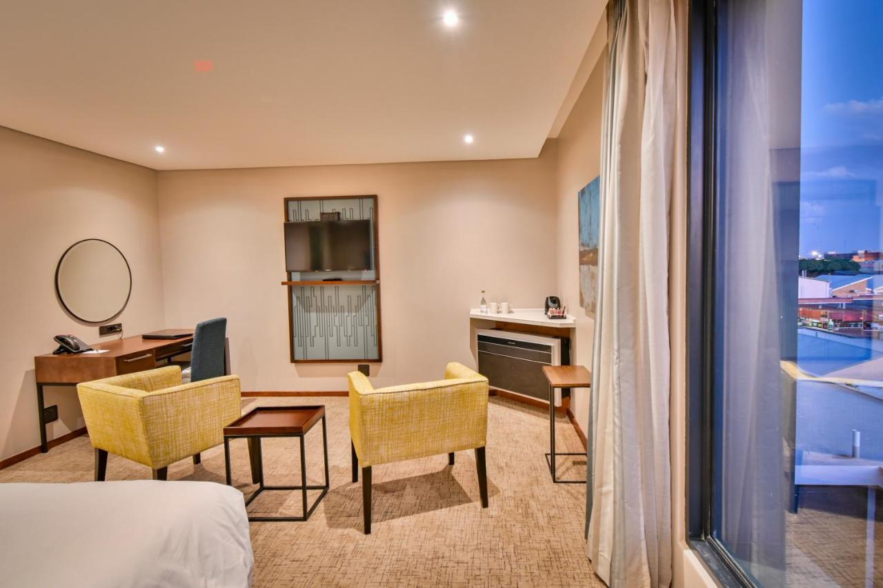 Premier Splendid Inn Блумфонтейн Екстер'єр фото